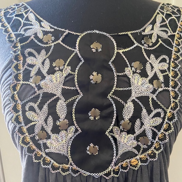 Laurie & Joe Embroidery Top Gray color size M - Picture 4 of 11